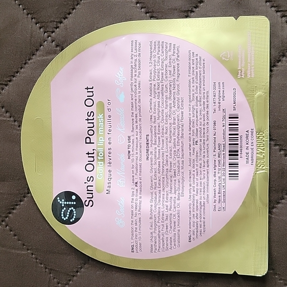 NEW SFGlow 4pcs Gold Foil Lip Masks - Picture 3 of 4